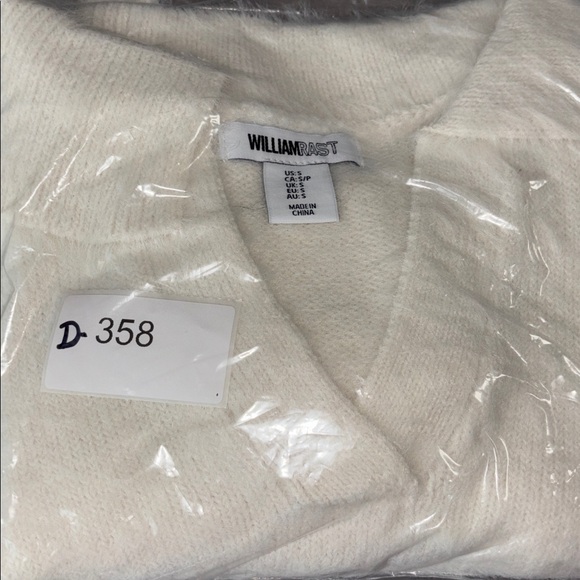 William Rast Fuzzy Crop Top - Picture 11 of 11